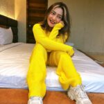 Aashika Bhatia Instagram - 💛💛 Outfit: @vidhicollection_lokhandwala