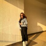 Aashika Bhatia Instagram - Just Golden Hour Things🧡