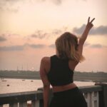 Aashika Bhatia Instagram - This is the new @Kayak_in travel app, #SearchOneAndDone. I make sure to check it whenever I am planning any trip, because it's super easy to use. You can use their filters and you will always find a flight, hotel, or even car rental deal that works for you. Go check their app now to save on your next trip on @kayak_in. I am super happy to be working with them since I already use them for my trips.