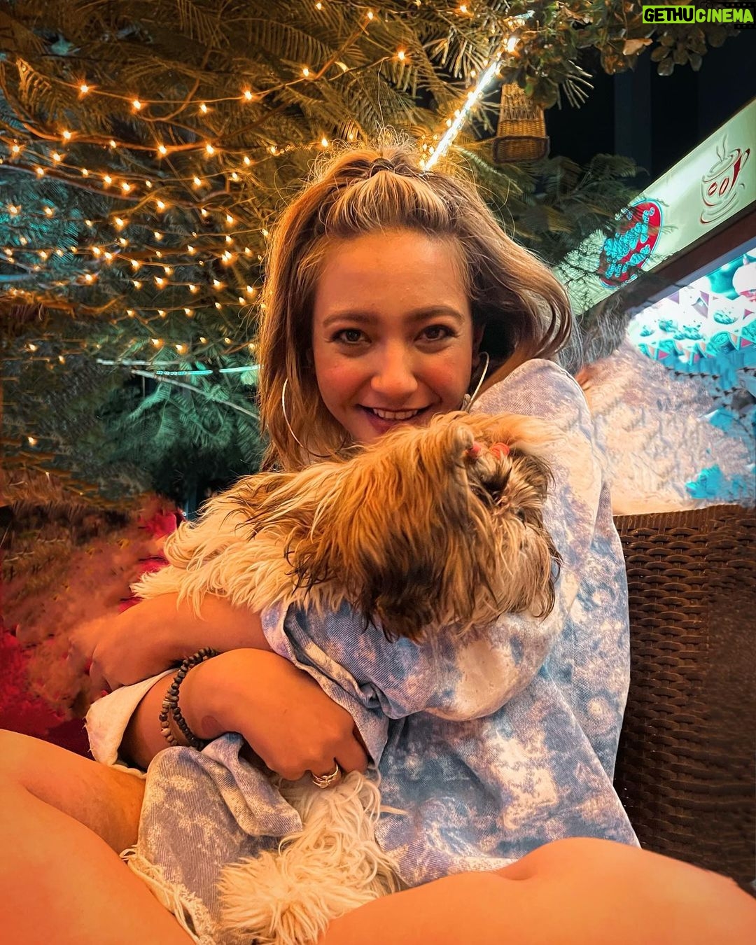 Aashika Bhatia Instagram - Pawsitive vibes only🐾♥️ DOG LOVER