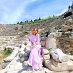 Aashika Bhatia Instagram - Aashiqa da haal vekh jag di a chaal vekh Kade kade janni aan main haar♥️🎵 Ephesus Turkiye