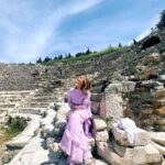 Aashika Bhatia Instagram - Aashiqa da haal vekh jag di a chaal vekh Kade kade janni aan main haar♥️🎵 Ephesus Turkiye