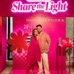 Aashna Shroff Instagram - We celebrated the launch of our @benefitindia x @mynamahila limited edition festive kits, and it was the most special evening, with the loveliest people 🥰 If you haven’t checked out the kits yet on @tirabeauty @mynykaa and @sephora_india, make sure you get your hands on them now, and let’s #ShareTheLight together 🩷✨