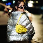 Aashna Shroff Instagram - @diesel and @glennmartens brought the party to Milan Fashion Week! Glenn Martens took Diesel’s signature denim and made it artisanal, and when you top that off with florals, sheer dresses and a 150 foot long rain soaked runway and a rave that was open to the public, you’re left with an unforgettable night that defied the odds of both weather and fashion⚡️ @reliancebrandsltd @kari_raghav