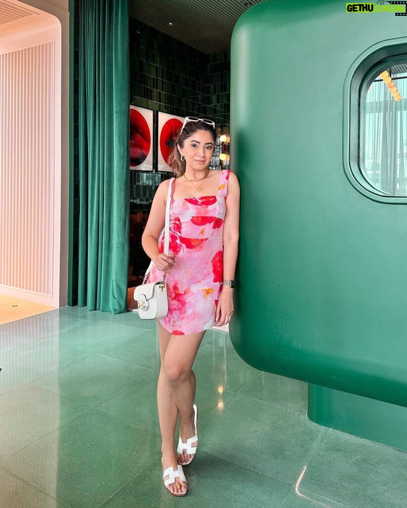 Aashna Shroff Instagram - hotelscape of my dreams 🍬 wearing @summersomewhereshop The Standard, Bangkok Mahanakhon