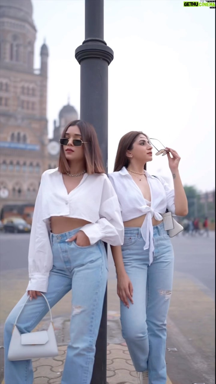 Aashna Shroff Instagram - Just 2 best friends around town, celebrating 150 years of an iconic pair of jeans! The @levis_in 501s come with a history like no other. They’re effortless, timeless, classic, and like we said, iconic! 👖 #LiveinLevis #150YearsOf501 #ad