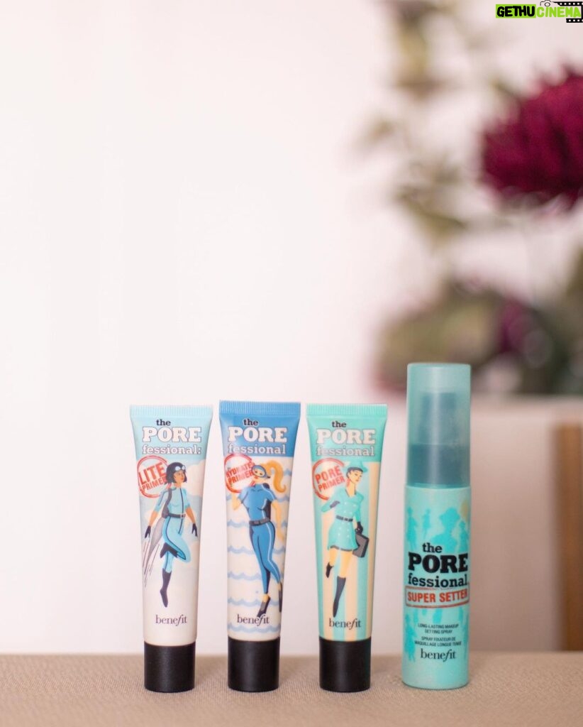 Aashna Shroff Instagram - Meet my suPOREheroes!💕 You know I love @benefitindia’s #POREfessional range, and if you’re on the lookout for a good primer that not only keeps your makeup looking great all day, but also minimises the look of pores and fine lines, look no further! With 3 different primers, they’ve got you covered, no matter your skin type, and the perfect setting spray to lock it all in place! POREfessional Lite Primer: Helps makeup apply evenly and stay put for 12 hours POREfessional Face Primer: Minimizes the look of pores and fine lines The POREfessional Hydrate Primer: Defeats pores and dryness! It instantly moisturizes and refreshes skin. POREfessional Super Setter: Locks on makeup for 16 hours and instantly blurs pores. Feels weightless and absorbs instantly. Get them now on @mynykaa and receive a free brow sample and other Benetreats with your order! Offer ends today so go make the most of it! #collab #BenefitIndia