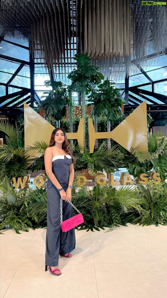 Aashna Shroff Instagram - Welcome to World Class 2023!!🥂 So excited to be here in São Paulo for the finale, and even more excited that our candidate representing India, @pocket_dynamyte, made it to the top 12 bartenders of the world! The last 2 days have been full of great cocktails and great company, and I can’t wait for the finale tonight!✨ @worldclass @worldclassin #WorldClass2023 #MakeItWorldClass #AGlassOfWorldClass #IndiaatWorldClass #WorldClassIndia #DrinkResponsibly @tanquerayindia #MakeItATen #NoTen