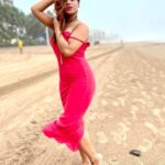 Aasma Sayed Instagram – To and by the #beach 

#💞 Juhu, Mumbai