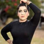 Aasma Sayed Instagram - When u are into the #wild 🖤🤎❤️ Hyderabad-हैदराबाद