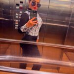 Aasma Sayed Instagram - Write a caption... #🖤
