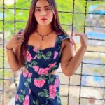 Aasma Sayed Instagram - A #-Floral Affair 💕💞 Bass Jeeye Jao 🙄 #aasma #aasmasyed #aasmali1 #photographer #self #floral Mumbai - मुंबई