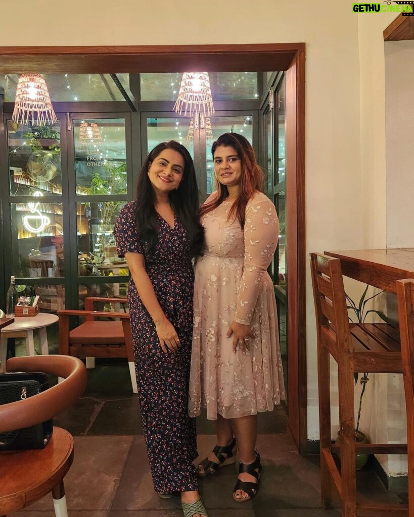 Aastha Chaudhary Instagram - Had dinner with this beautiful actress today @aasthachaudhary ♥ She is so humble and pure by heart, can’t say in words😍 Lucky to become your friend dear, always stay like this 🤗 Chafà Cafe and Studio