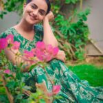 Aastha Chaudhary Instagram - Sundar Sunday 🌸 #goodvibesonly #notimeforbullshit #khushraho #ignorenegativity