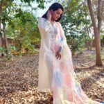 Aastha Chaudhary Instagram – #giveawayalert🚨
There is no limit to what we, as women, can accomplish!
~Michael Obama
Tasveer India is back with a special giveaway on this women’s day ✨
Follow the steps below and stand a chance to win a surprise gift from us!
1. Follow @tasveeronline
2. Follow @aasthachaudhary
3. Tag three of your friends and ask them to follow us
3. Tell us in the comments what is that one thing according to you that makes women special
*Multiple entries allowed
Winners will be announced on 8th March
Good Luck!
#giveawayindia #giveawayalert #womensdayspecial #womensdaygiveaway #internationalwomensday
#tasveeronline #aasthachaudhary Jaipur, Rajasthan