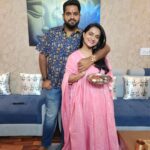 Aastha Chaudhary Instagram - Happy Rakshabandhan to all 🌸 #family Wearing- @saviindia Customized rakhi - @doodle_wish Alwar City, Rajasthan, India