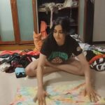 Adah Sharma Instagram - What's your New Year Resolution? Mine is to sametofy my cupboard 😁 . Mummy ne kaha agar cupboard saaf nahi karoge toh iss Ghar mein nahi reh sakte ho 🪲🐼 . . . . . . . P.s.(Ghar change karna padega.but mummy ke saath. Because Bina mummy main nahi reh sakti 🐐🐒🦍)