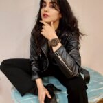 Adah Sharma Instagram - You can't stand backwards on stairs 🦧🍁🦷