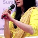 Adah Sharma Instagram - यदि आप चाहते हैं कि हम केरला स्टोरी जैसी अच्छी फिल्मों में काम करते रहें तो ऐसी सभी फिल्मों को केरला स्टोरी जैसा प्यार दीजिए। मेरी अगली फिल्म "बस्तर" भी सामाजिक समस्या पर बन रही है आप उसे भी हिट बनायें तो ऐसी फिल्में बनती रहेंगी- अदाह शर्मा #SuratLitFest2024 Surat Literary Foundation Adah Sharma S