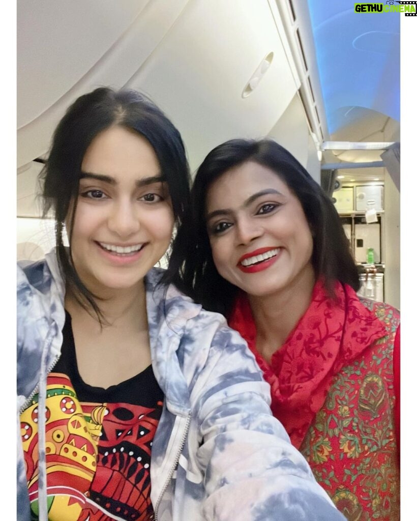 Adah Sharma Instagram - Met some reallllly cool women this year …🫀🧚‍♀️nurses,cops ,students ,tourists,very kind flight attendants ,boxers, homemakers ,female elephants. Got to meet most of you through this small movie I did called ‘The Kerala Story’ which you guys made soooooo big ufffffff 😍🙏 thank you … year end posts 2023 begin 🫀🫀🫀