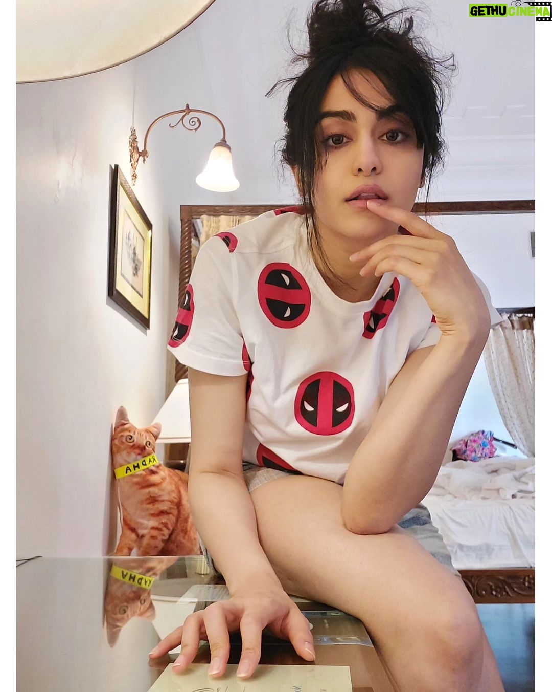 Adah Sharma Instagram - Kaun main? Haan tum ! Bas tum? Ohffooh ππ§ββοΈππ§ββοΈπ€ Spiderman X Deadpool π¦π€ΈββοΈπ§