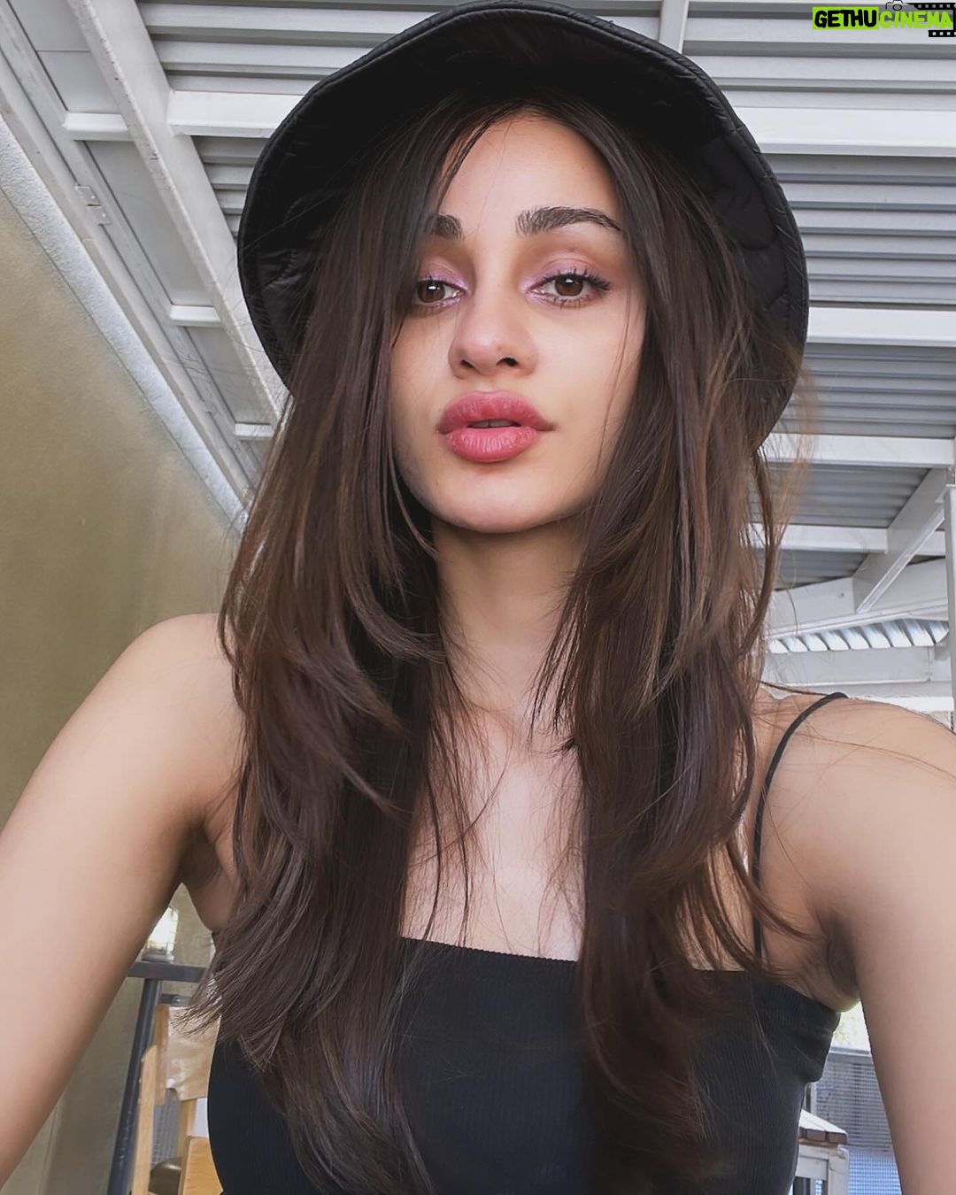 Aditi Arya - 16.6K Likes - An assortment of stuff I swear I did entirely by myself (more or less):
1. Cut and colored my own hair in this picture (YouTube helped)
2. Lifted this AC a floor up and Installed it with nothing but a Swiss Army knife (YouTube helped)
3. Stood on stage to debate with some really articulate whiz-kids (Rory helped)
4. Finished painting a portrait of my now husband back when I missed him during those long distance New York days (YouTube tutorials helped)
5. Found myself an exceptionally loving Devar (he and his brother helped)
6. Co-designed a hard seltzer variant (with Avi)
7. Did many sparkly gel extension manicures
8. Made my own KKHH Tina balloon pillow with waste fabrics for a theme party
9. Got myself an internship and a full-time consulting job offer in New York without referrals after months of studying and scribbling on A4 sized sheets (consulting club mentors and peers at Yale SOM helped)
10. Scribbled around random digital art that I don’t exactly hate
Now for a few people who’ve wondered how I got my MBA admission: I got a merit based scholarship, got LORs from my seniors at work from almost a decade ago, had a decent gmat score and interviewing skills. I DID NOT need to ask for favors from anyone but self prep courses from gmatclub and Prashant Tibrewal as my counselor helped.
Now I’m not glorifying DIY culture and most of my DIY achievements seem mediocre when compared with those who like taking help. I too take help regularly and there’s no shame in that. But for the things that I’ve earned myself, I’m not too fond of being discredited. It’s kinda unfair.
Many people can be many good (or at least average) things all at once. We should let them be. It’s not nice to judge people simply cause they seem unusual or do things we don’t understand.
Cheers, peace and love.