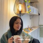 Aditi Chengappa Instagram - Save this as a reminder to visit ☕️🤍 Perfect on this snowy day, and one of my favorite cafes in Mitte! If you live around here, you’ve probably been here (a lot) @sakura.berlin an entirely vegan cafe, has a lovely warm ambience, and the most delicious assortment of vegan cakes 😍 The latte was so satisfying, and the banana bread tasted really fresh too 😊 I highly recommend a visit! : : : : #berlinrestaurant #berlinfoodies #berlincafe #berlinfood #berlinfoodguide #pumpkinspice #pumpkinspicelatte #bananabread #snowday Berlin, Germany