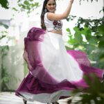 Aditi Ravi Instagram - 🌸 @sarithajayasurya @sarithajayasurya_designstudio 💄 @femy_antony__ #aditiravi #new #bloom