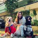 Aditi Ravi Instagram - A little love makes a big difference ❤️ @we_teddy_and_tessa 🐾🤗 #new #pets #teddy #tessa #instadaily