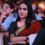 Aditi Ravi Instagram - #thinking 💭 📸 @anandslal saree @kaithari_nesavu_sarees #new #red & #black #2023
