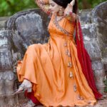 Aditi Ravi Instagram - ❤️ 🥻 @mayoohka_by_aiswarya_baiju 💄 @dilimonveni_official Stylist : @tharunya_vk Earrings: @dira_collections_ #new #salwar #instagram