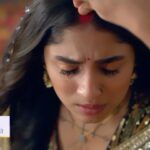 Adrija Addy Roy Instagram - New promo ⭐️ Paison ke liye ki thi Imlie ne Agasthya se shaadi. Par kya ye sindoor badal dega unke rishtey ka rang? Dekhiye, #Imlie, Somvaar se Ravivaar, raat 8:30 baje, @starplus aur kabhi bhi Disney+ Hotstar par.