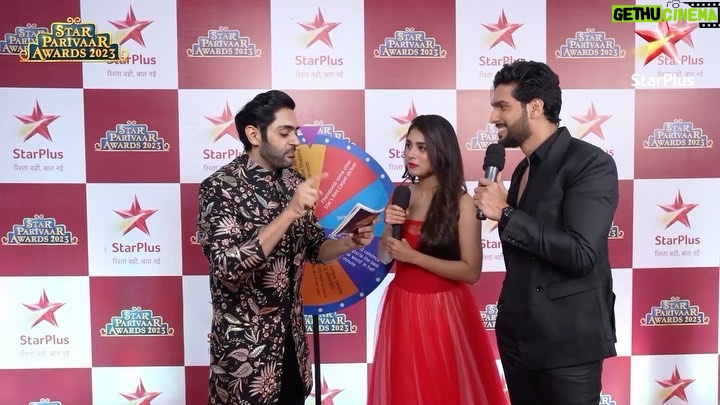 Adrija Addy Roy Instagram - Imlie aur Agasthya ne diye kuchh atrangi sawaalon ke bade mazedaar jawaab! 🤩 Zaroor dekhiye, #StarParivaarAwards2023, kal shaam 7 baje, StarPlus aur Disney+ Hotstar par. @adrija_roy_official @saiketanrao @karansinghchhabra