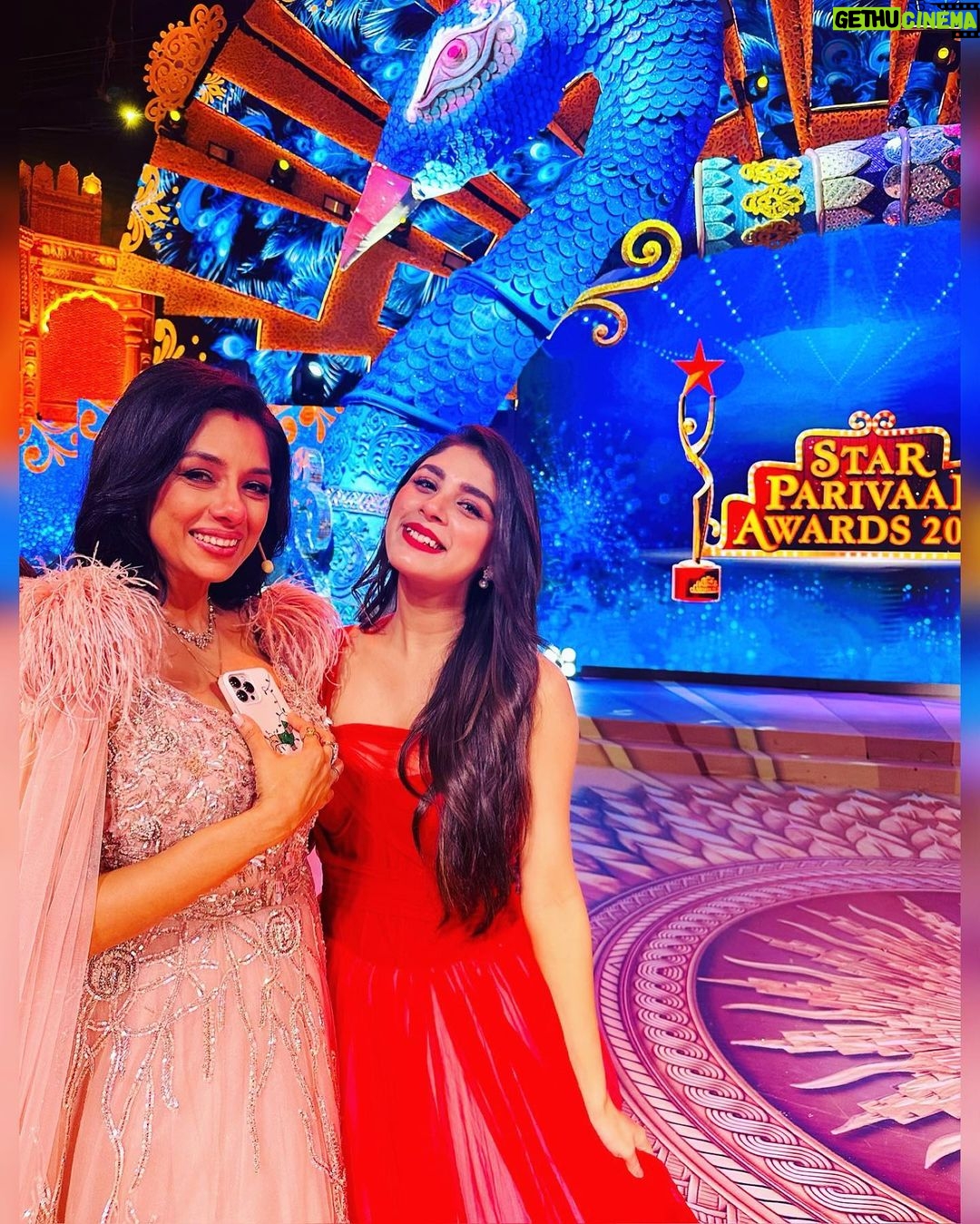 Adrija Addy Roy Instagram - Love from the roots of Bengal ❤️🌟 @rupaliganguly 🥰 #Star_Parivaar_Awards_2023 ✨ 1st Oct, sharp 7pm only on @starplus . . . . . . . . . . #imlie #anupamaa #adrijaroy #rupaliganguly #starparivaarawards2023 #1st #year #redcarpet #shoot #photooftheday #staytuned #instapic #instagood #instalove #instalike #instadaily #insta #instagram . Mumbai, Maharashtra