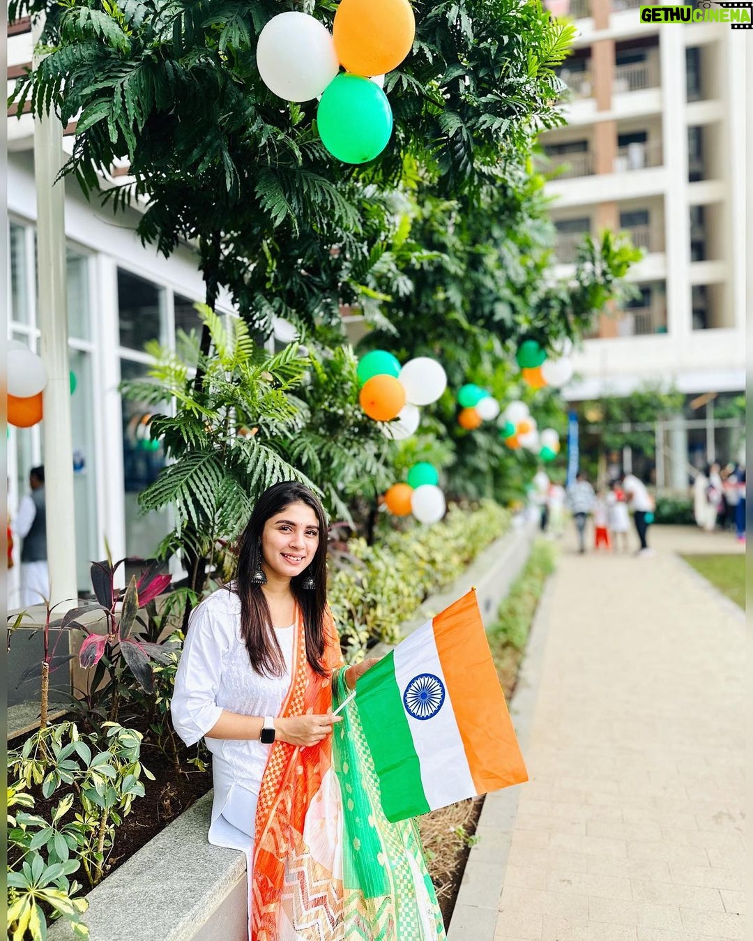 Adrija Addy Roy Instagram - Participated in almost all the games and enjoyed thoroughly! Great way to unite together on such an important day 🤍✨ Mumbai, Maharashtra