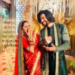 Adrija Addy Roy Instagram - Swipe right to see how happy you make us ❤️ This is for you guys #imya #aglie 🙌 Keep watching #Imlie ,Everyday at #8_30pm only on @starplus . . . . . . . . . . . . . . #imlie3 #agasthya #imlie #bts #photooftheday #adrijaroy #instapost #instagood #instadaily #instalove #instalike #insta #instagram . Film City, Goregaon