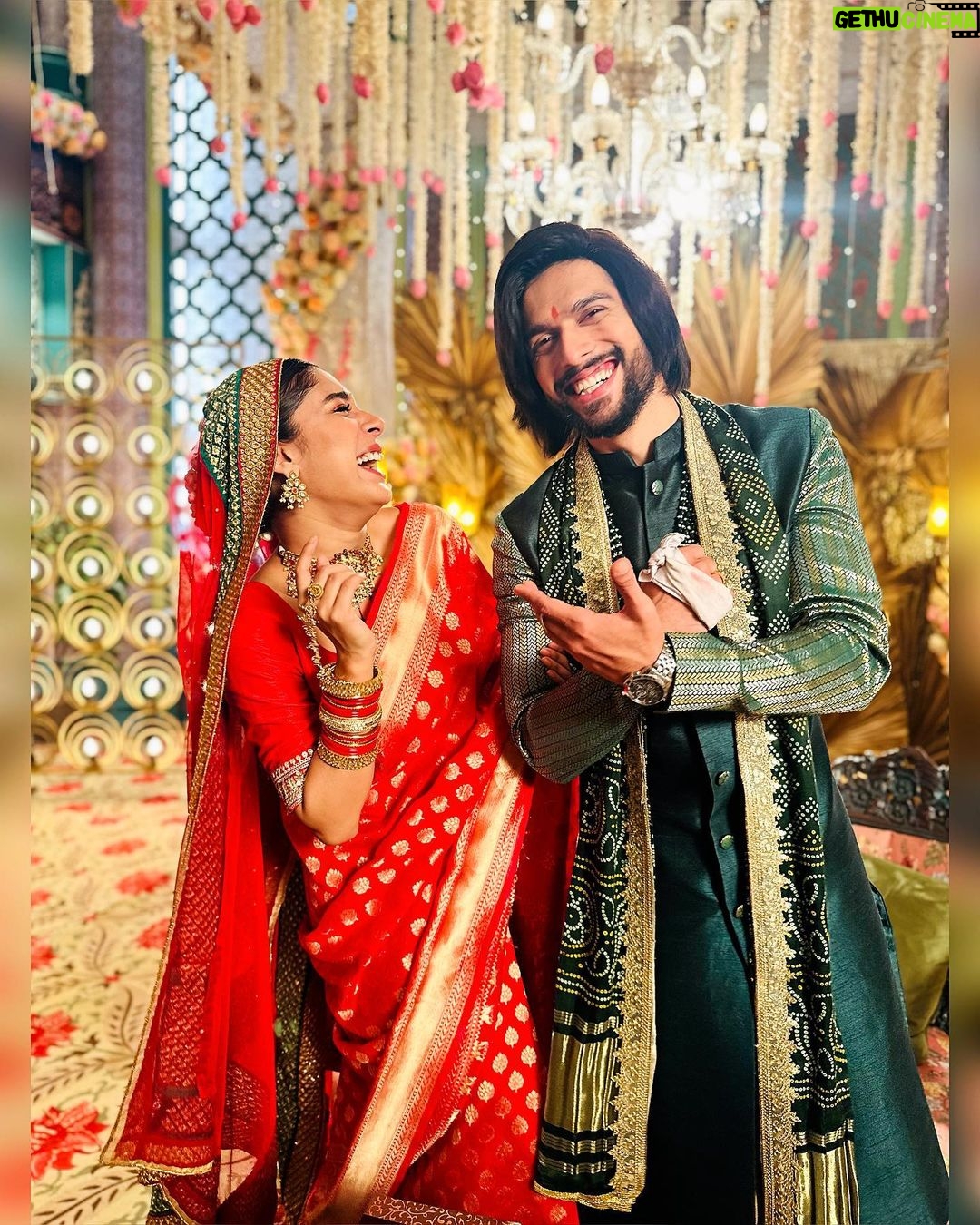 Adrija Addy Roy Instagram - Swipe right to see how happy you make us ❤️ This is for you guys #imya #aglie 🙌 Keep watching #Imlie ,Everyday at #8_30pm only on @starplus . . . . . . . . . . . . . . #imlie3 #agasthya #imlie #bts #photooftheday #adrijaroy #instapost #instagood #instadaily #instalove #instalike #insta #instagram . Film City, Goregaon