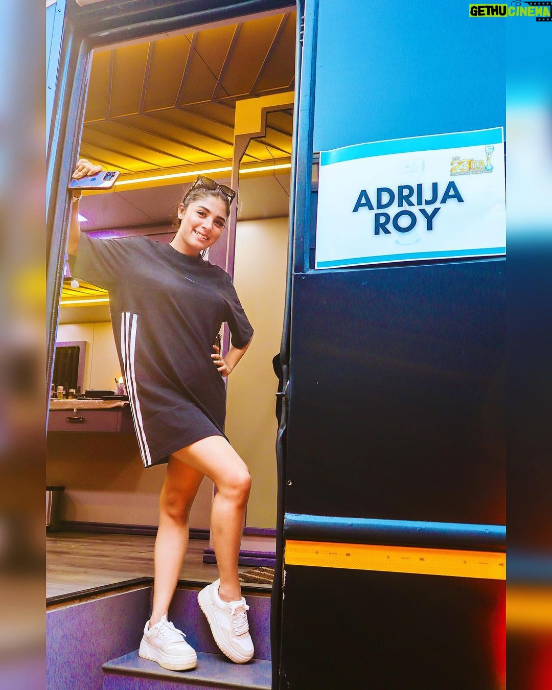 Adrija Addy Roy Instagram - The overwhelming love and respect I’ve got from this industry is something i cannot describe in words❤️ A year has passed and i think my journey has only started…and really hope to cherish every moment i live here 🤗🧿 #23rditaawards2023 #staytuned ✨ . . . . . . . . . . . . #newpost #photooftheday #adrijaaddy #adrijaroy #instapic #instagood #instadaily #instalove #instalike #insta #instagram . Mumbai, Maharashtra