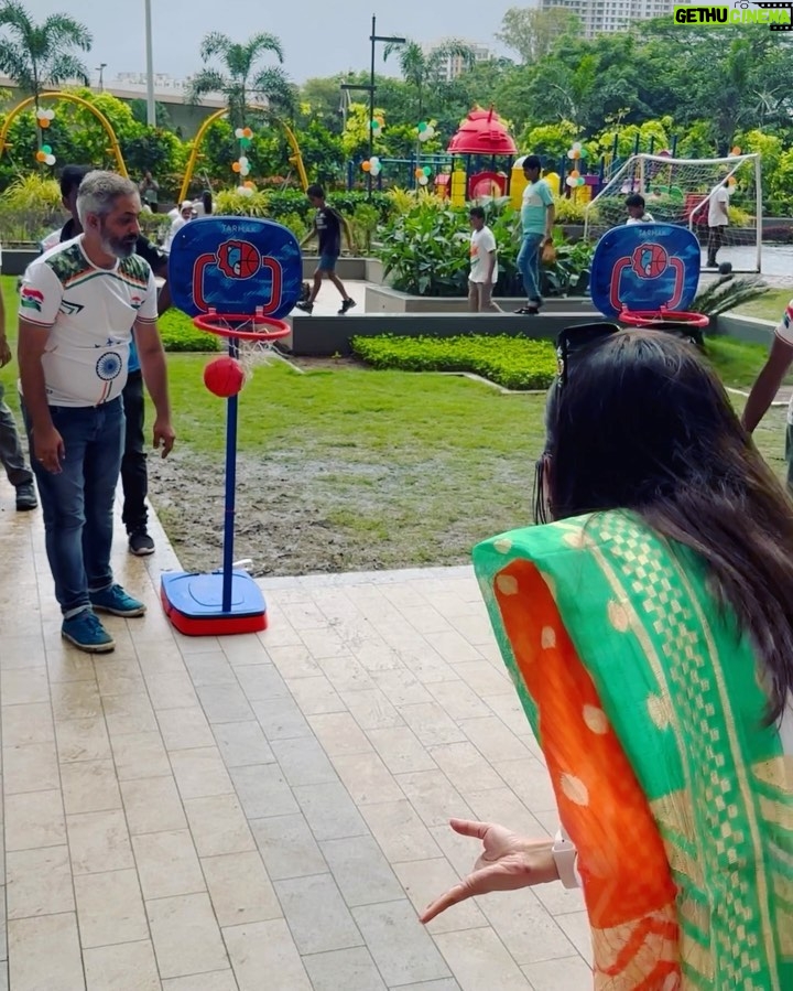 Adrija Addy Roy Instagram - Participated in almost all the games and enjoyed thoroughly! Great way to unite together on such an important day 🤍✨ Mumbai, Maharashtra