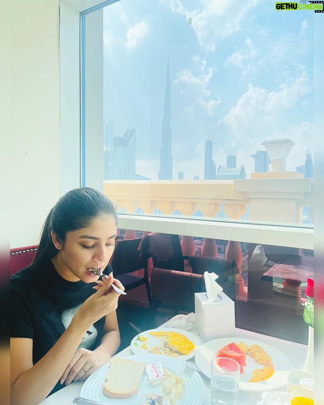 Adrija Addy Roy Instagram - Throwback to my fav city 🇦🇪 . . . . . . . . . . . #dubai #diary #travel #with #adrija #new #photo #adrijaroy #instapost #instagood #instagram Dubai, UAE