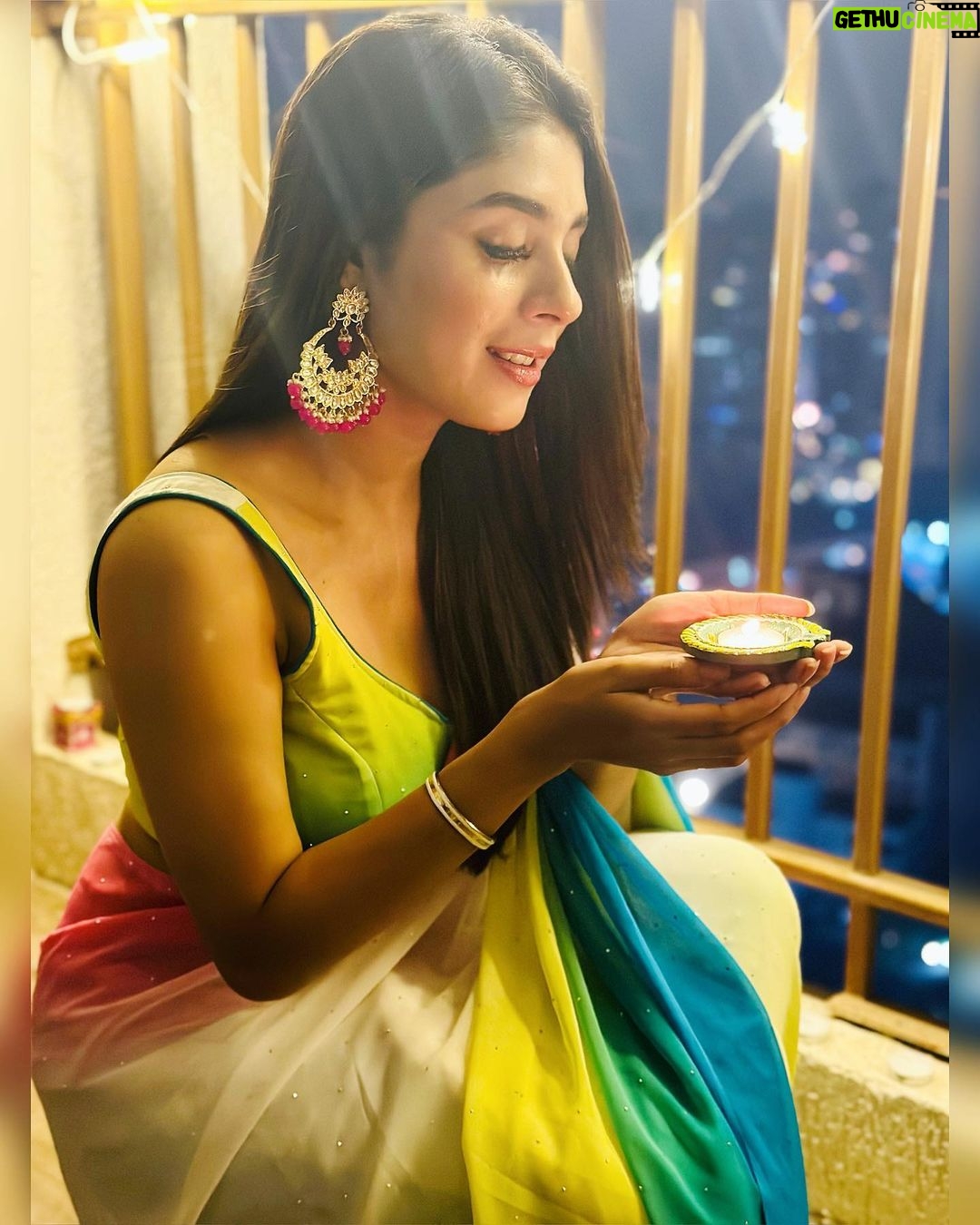 Adrija Addy Roy Instagram - Diwali Evening π π«πͺβ¨ . . . . . . . . . . . . . . #diwali #part1 #homedecor #light #love #peace #diwali2023 #adrijaroy #photooftheday #new #post #instapost #instagood #instadaily #instalove #instalike #insta #instagram . MICL Aaradhya HighPark