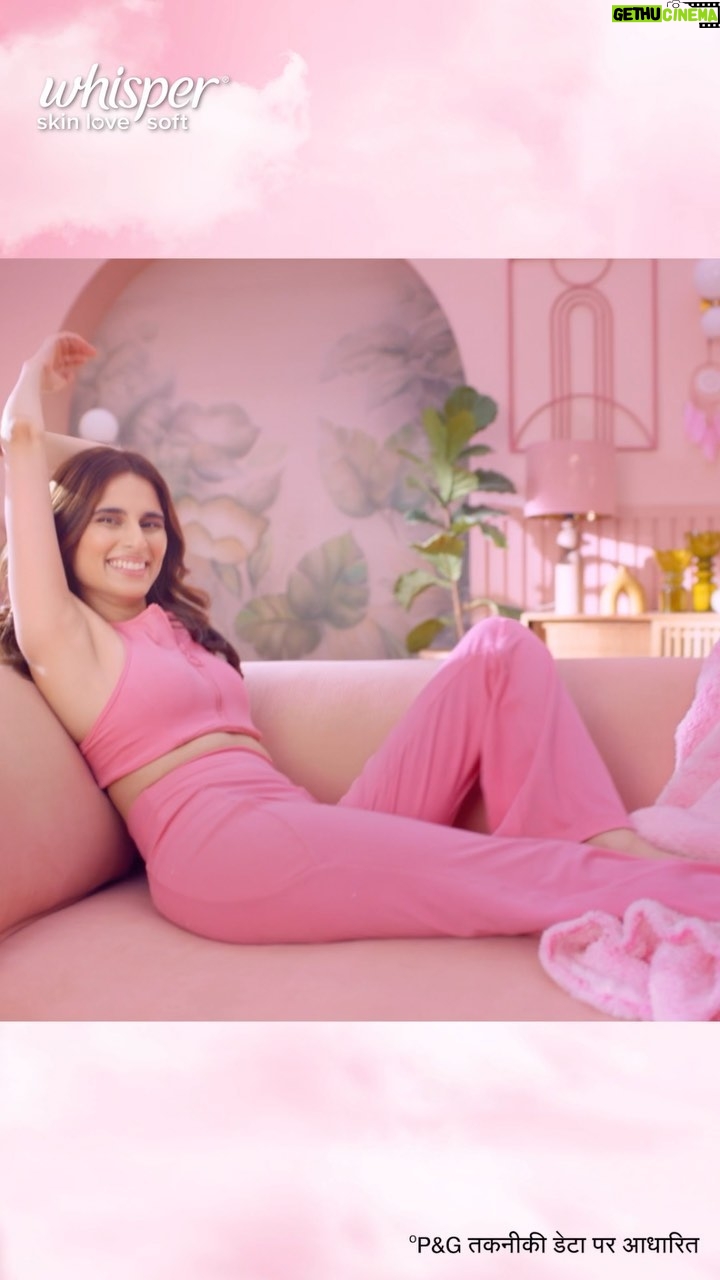 Aisha Ahmed Instagram - Sabse common period issue hai, rashes, because of the pad. Even my skin is super sensitive. I have tried so many pads, but nothing really worked for me and now I have finally found the best suit for me, Whisper Skin Love. Isme hain Dermasoft layer, its really soft and gentle on my intimate skin during periods, and now all my worries are gone. You guys must try it too!! Thank me later ;) #SkinLove #myhack #periodhack #periodsolution #skinirritation #periodcramps #period #periodpositivity #periods #WhisperIndia #Whisper