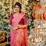 Aishani Shetty Instagram - #bridesmaid 🩷 @mirrorlessphotographyy