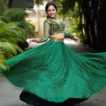 Aishwarya Dutta Instagram - Wishing you all a very happy and prosperous Diwali 🪔🪔🪔🪔🪔 Diwali series part -1 Wearing- @nirali_design_house Makeup by - @vijiknr Shot by - @g3_photography Jewellery- @bronzerbridaljewellery