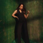 Aishwarya Dutta Instagram - 🎄🎄🎄🎄🎄🎄🎄🎄 On camera- @vdop_photography Mua - @noormakeup_mehndi Styled by - @joshua_maxwel1 Assisted by - @habinaya_56