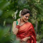 Aishwarya Dutta Instagram – ❤️❤️❤️❤️🦋🦋🦋🦋🦋

@sarvatva.chennai, a fresh and exciting hand-picked saree and salwar brand, has just launched and is already making waves in the fashion industry. With its exclusive range of handloom sarees and exquisite salwars, it’s taking the saree game to a whole new level. These fabrics are not just trendy but also one-of-a-kind and original, with a perfect blend of tradition and trend. Each saree is crafted with intricate details and a luxurious touch, made by skilled artisans who have honed their craft over generations.

From bold, vibrant hues to subtle, understated elegance, Sarvatava has something for everyone. Whether you’re looking for a saree for a special occasion or just want to add some glamour to your everyday wardrobe, they have got you covered. What makes me love them even more is that with every purchase, you’re not only acquiring a beautiful piece of fabric but also supporting a community of women weavers and their entrepreneurial aspirations.

So why settle for ordinary when you can have extraordinary? Embrace the beauty and grace of our traditional clothing with Sarvatava, and experience the magic of a saree like never before.

Visit their profile to check out their amazing collection of sarees and DM them your order!

@sarvatva.chennai