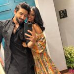 Aishwarya Khare Instagram - Happy 800 to us ✨🌸🧿 . #bhagyalakshmi #rishmi