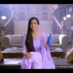 Aishwarya Khare Instagram - Ab sardi mein, rough baalon ko kariye goodbye. Choose Parachute Advansed Gold with the goodness of coconut to nourish your hair from within. Baalon ko banaye soft. Taaki iss sardi, aap ka #NoBaalBaanka @parachute_advansed