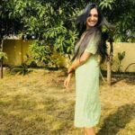 Aishwarya Khare Instagram - ✨🌸💚 . 📸: @aakanshashukla0803