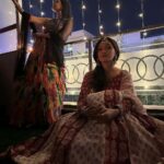 Aishwarya Khare Instagram - Tere wargi na pind vich duuji! 🤌🌻😘